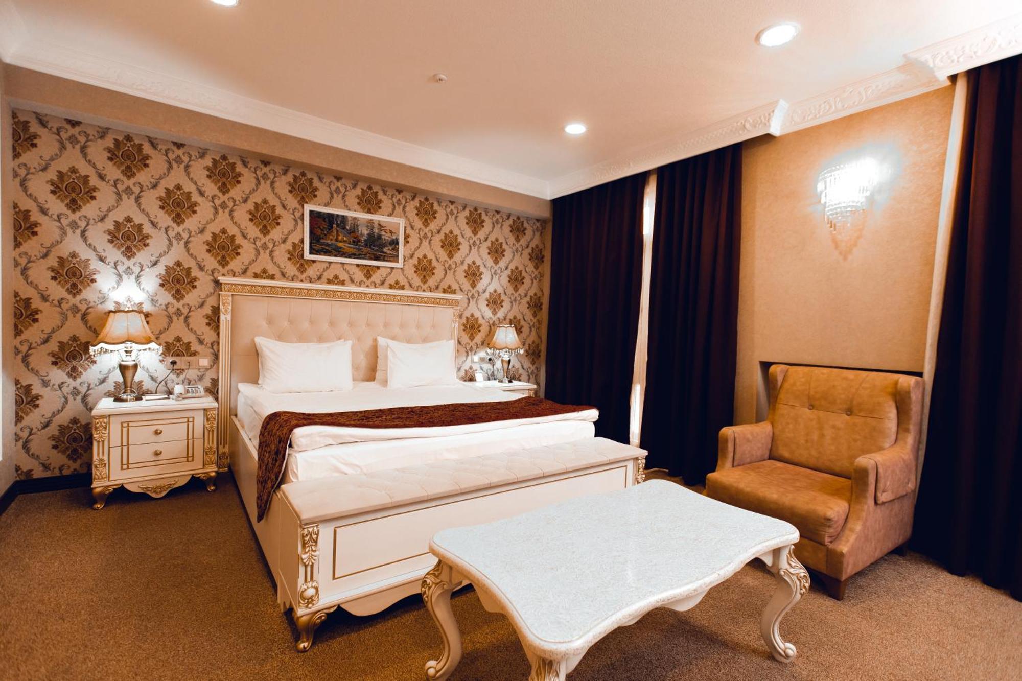 Baku Hotel Gəncə Exteriör bild